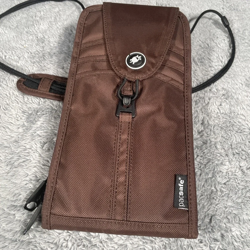 Pacsafe Pouchsafe 200 Travel Wallet Neck Pouch Anti-Theft Organizer RFID Brown